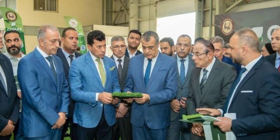 وزيرا الشباب والإنتاج الحربي يتابعان مستجدات التعاون المشترك - ايجي سبورت