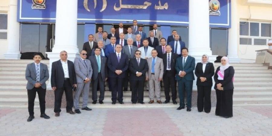 رئيس جامعة جنوب الوادي يستقبل نقيب المحامين - بوابة الكويت