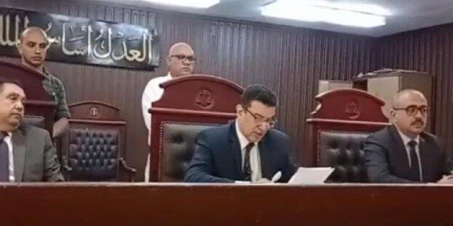 المشدد للمتهمين بالتعدي على شخص وإصابته بعاهة مستديمة بالقليوبية - بوابة الكويت