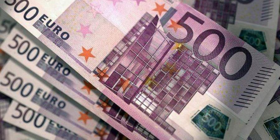 تراجع سعر صرف اليورو مع بداية تعاملات اليوم فى البنوك المصرية - بوابة الكويت